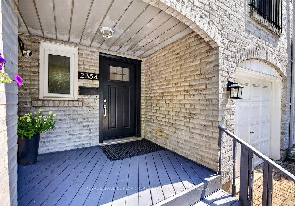 2354-marine-drive-oakville-ontario-w13562906