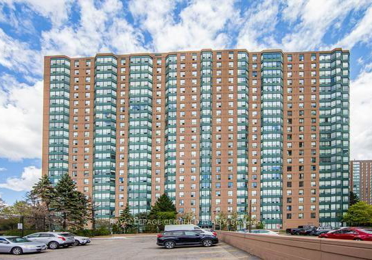 135-hillcrest-avenue-mississauga-ontario-w13563100
