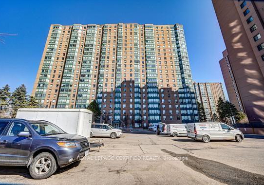 135-hillcrest-avenue-mississauga-ontario-w13563100