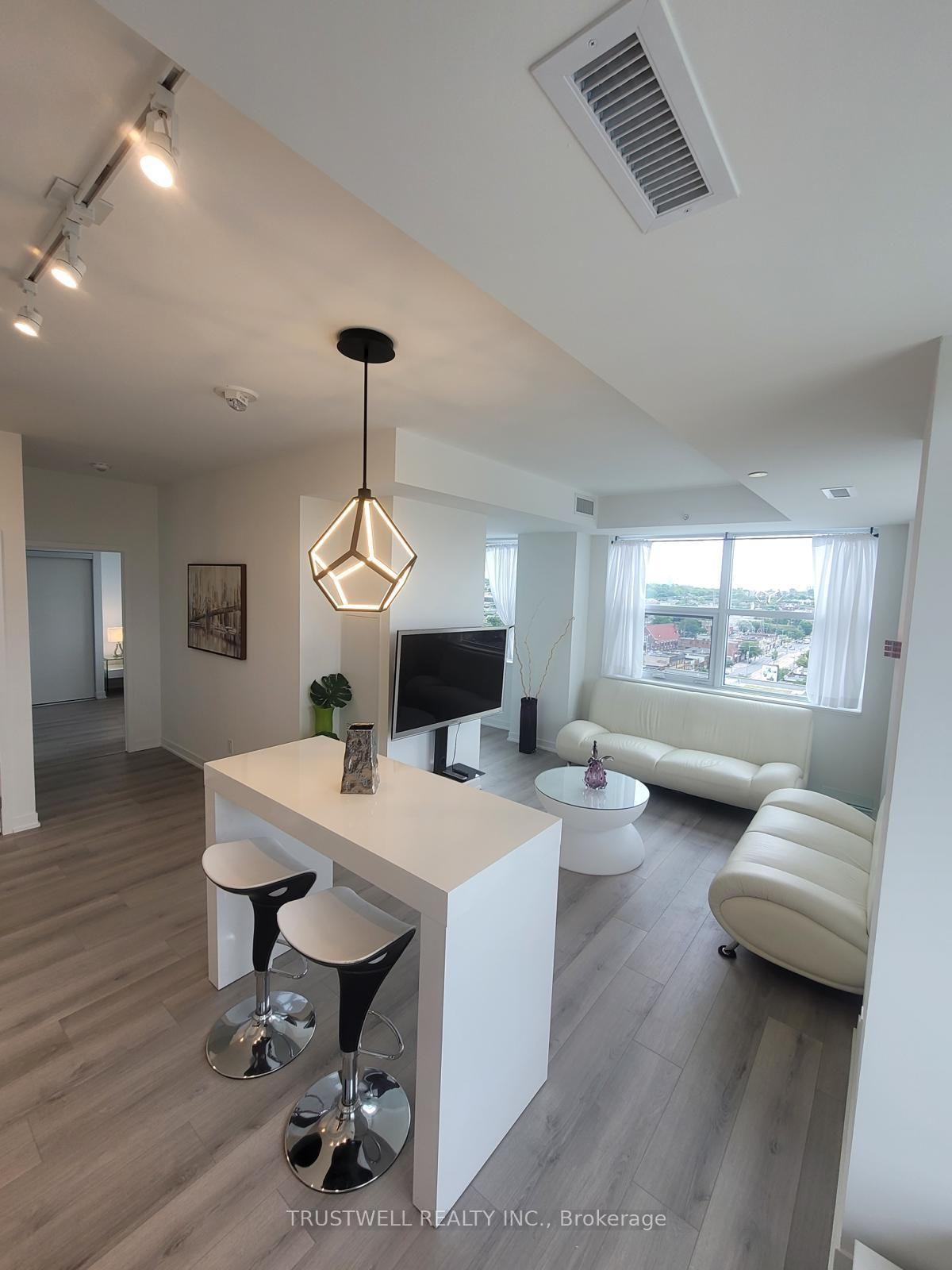 1787-st-clair-avenue-w-toronto-toronto-ontario-w13563234