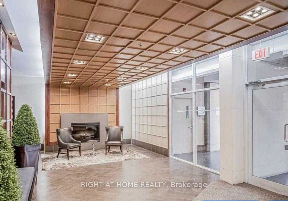 3391-bloor-street-w-toronto-etobicoke-ontario-w13563312