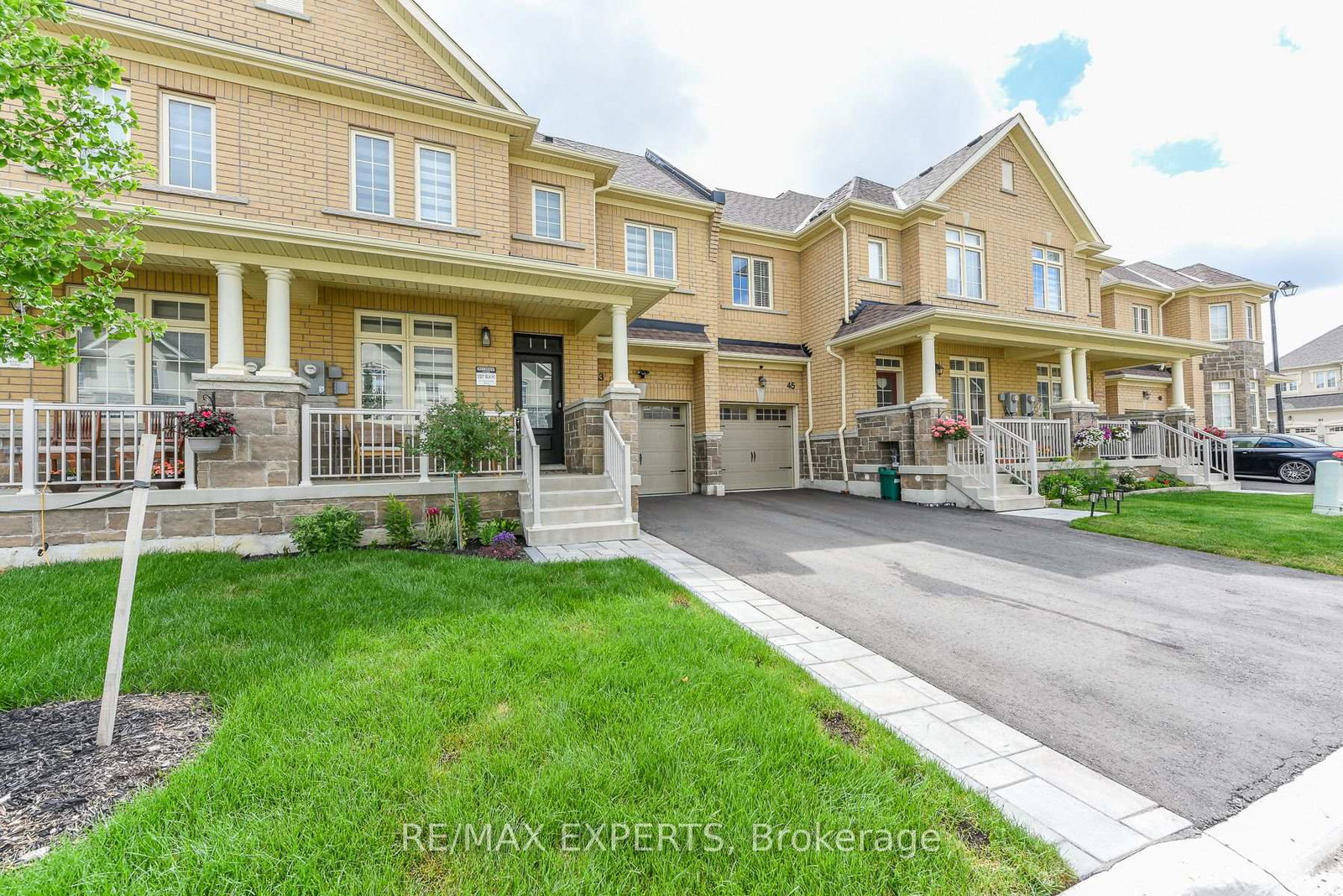 43-grassbank-road-brampton-ontario-w13563376