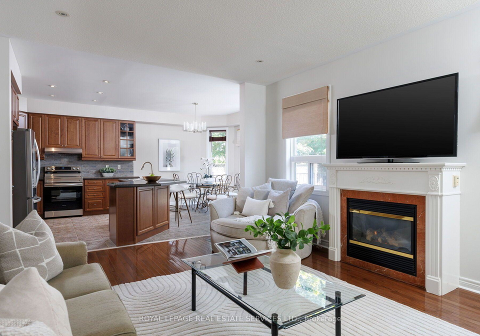 2190-kingsridge-drive-oakville-ontario-w13563398