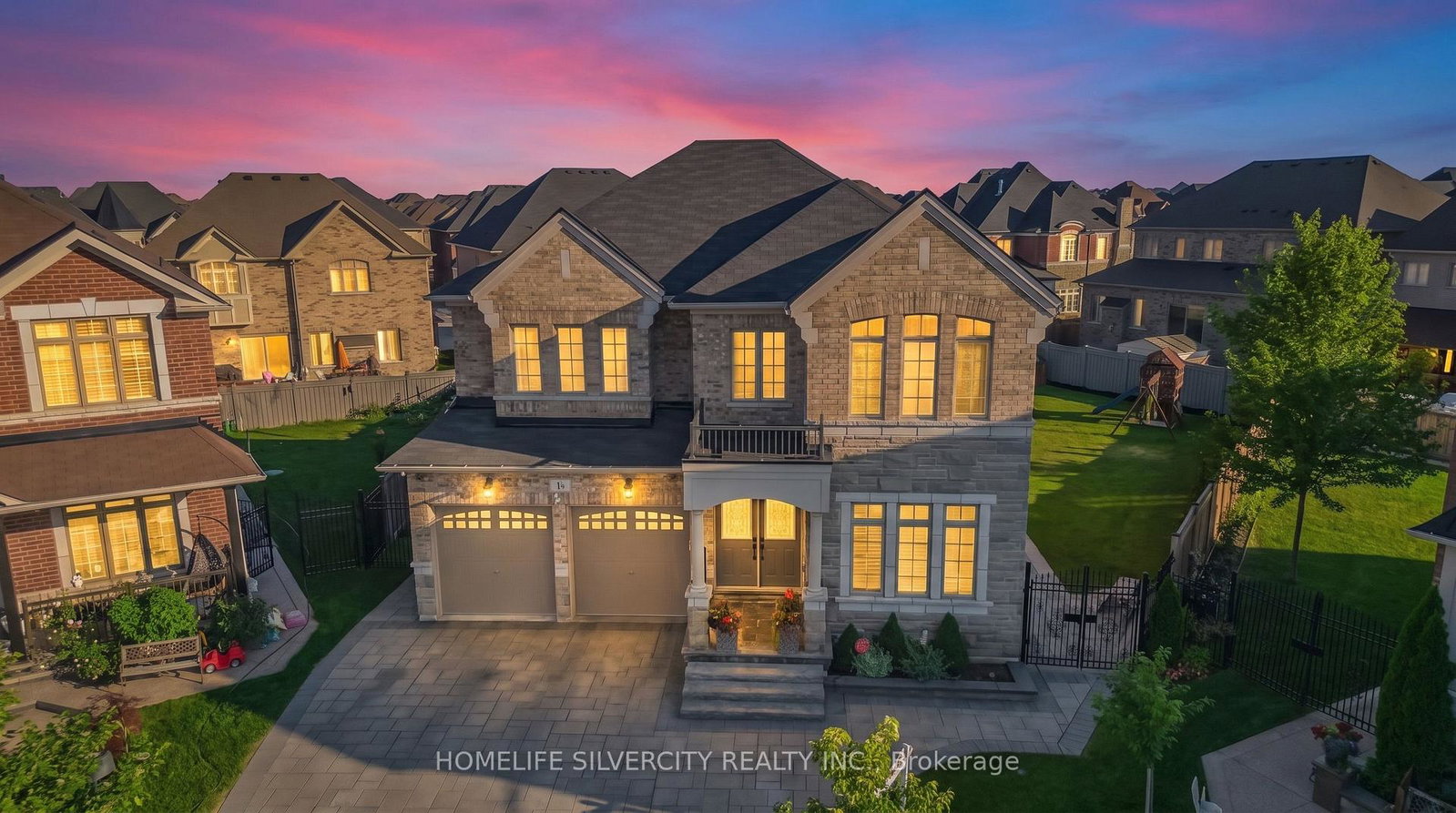 14-observatory-crescent-brampton-ontario-w13563428