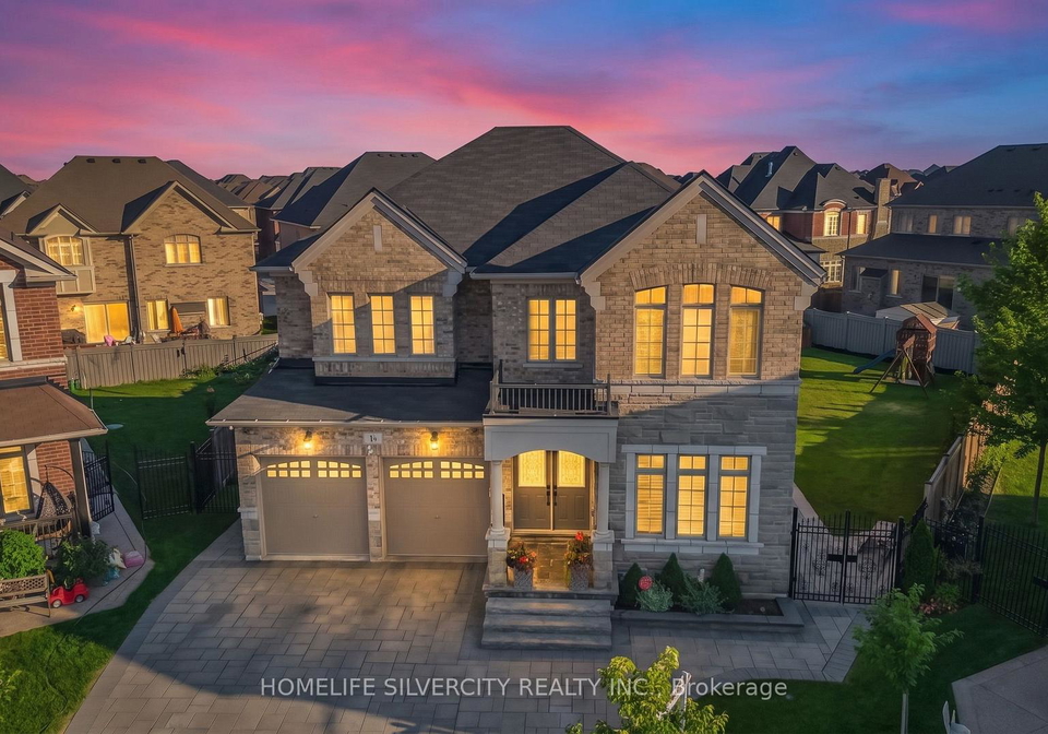 14-observatory-crescent-brampton-ontario-w13563428