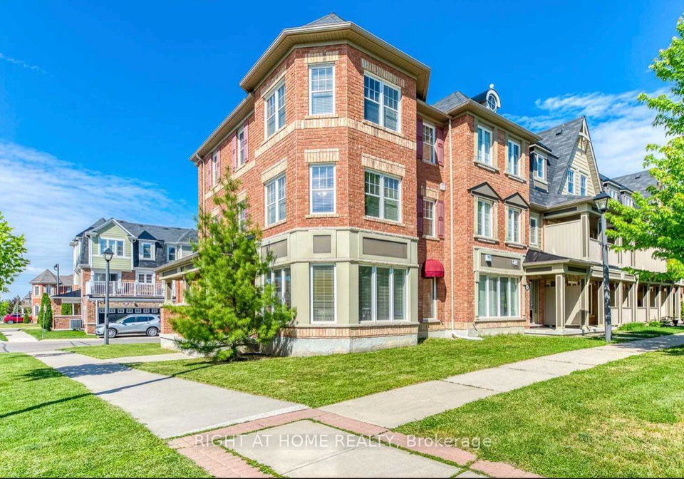 638-holly-avenue-milton-ontario-w13563844