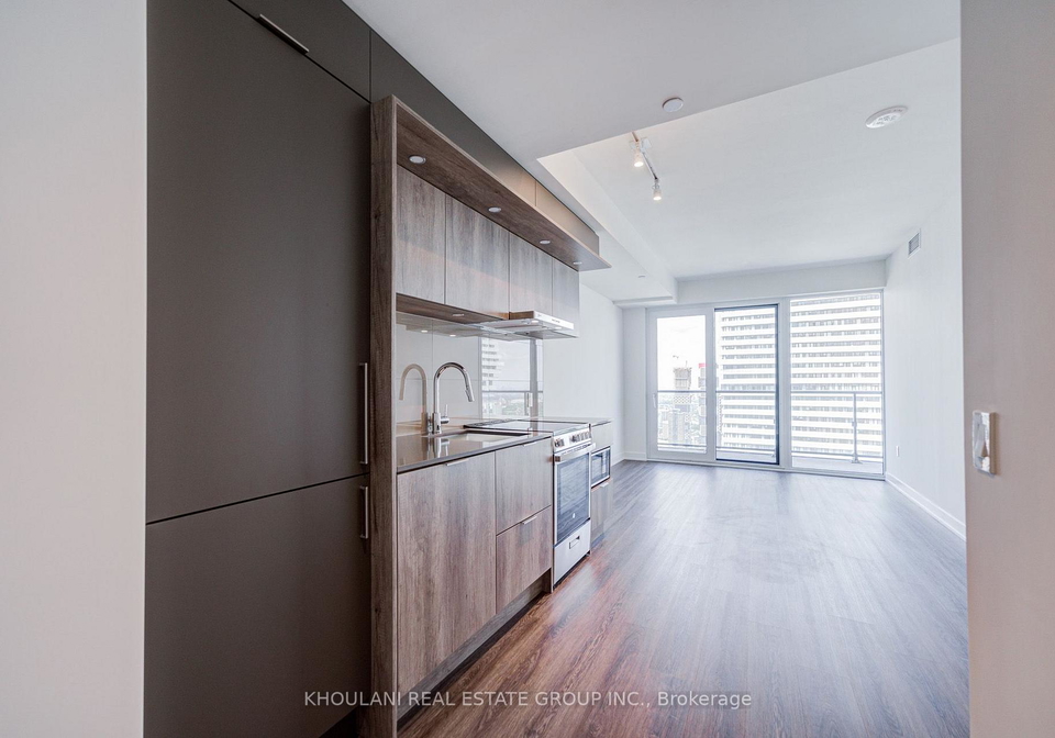 448-burnhamthorpe-road-w-mississauga-ontario-w13564054