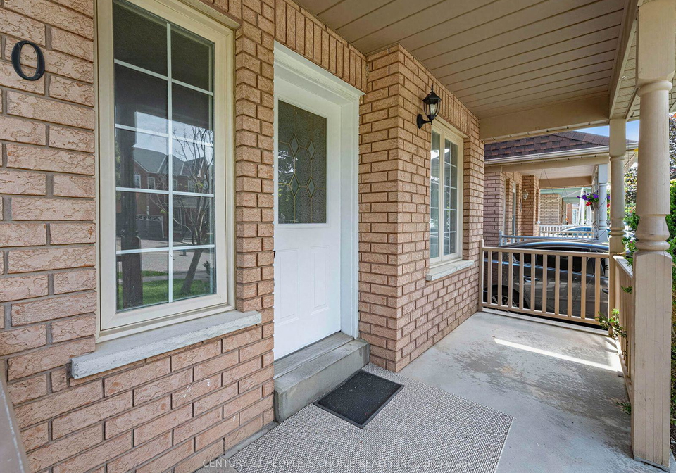 40-zebra-trail-brampton-ontario-w13564082