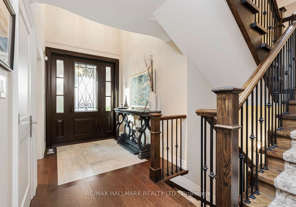 25-queensborough-crescent-toronto-etobicoke-ontario-w13564258