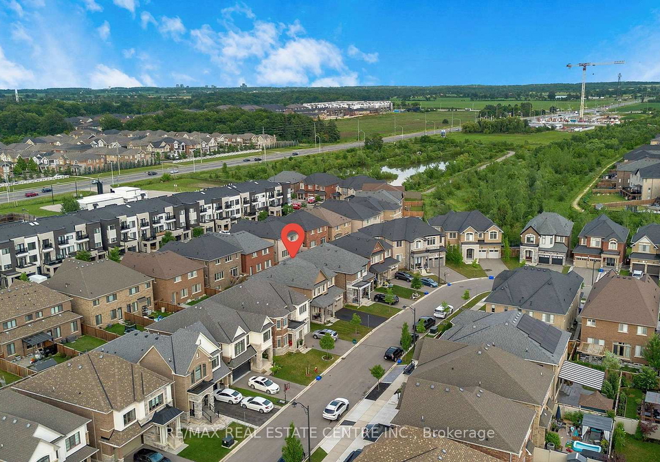 1319-britton-crescent-milton-ontario-w13564422