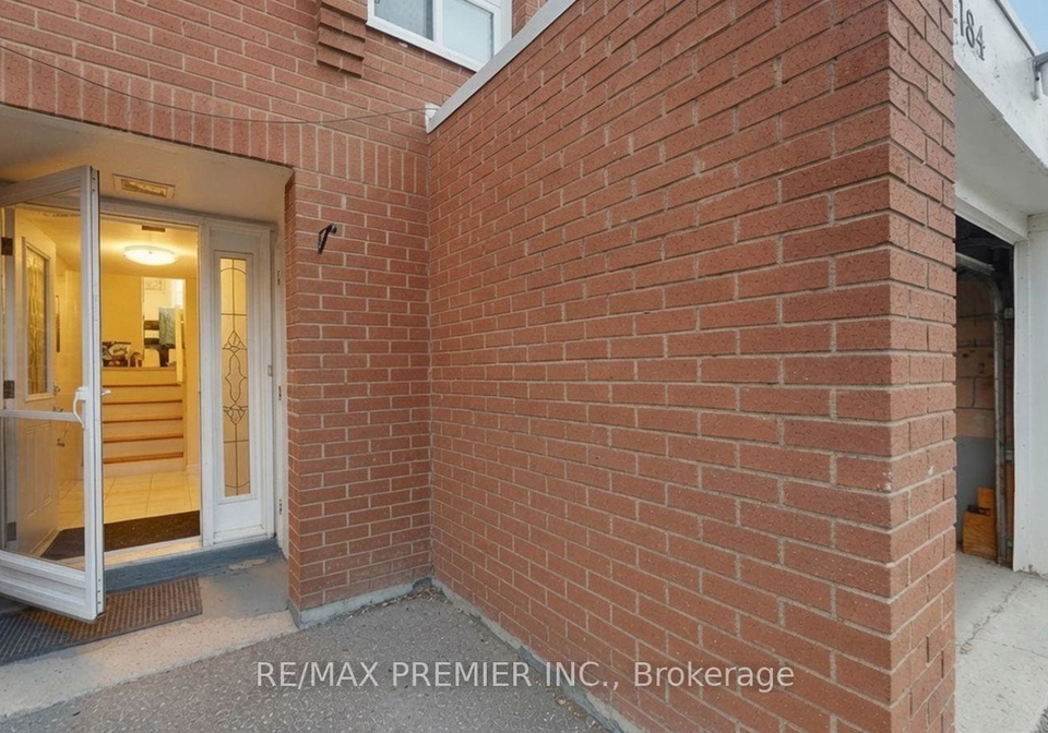 6448-finch-avenue-toronto-etobicoke-ontario-w13564490