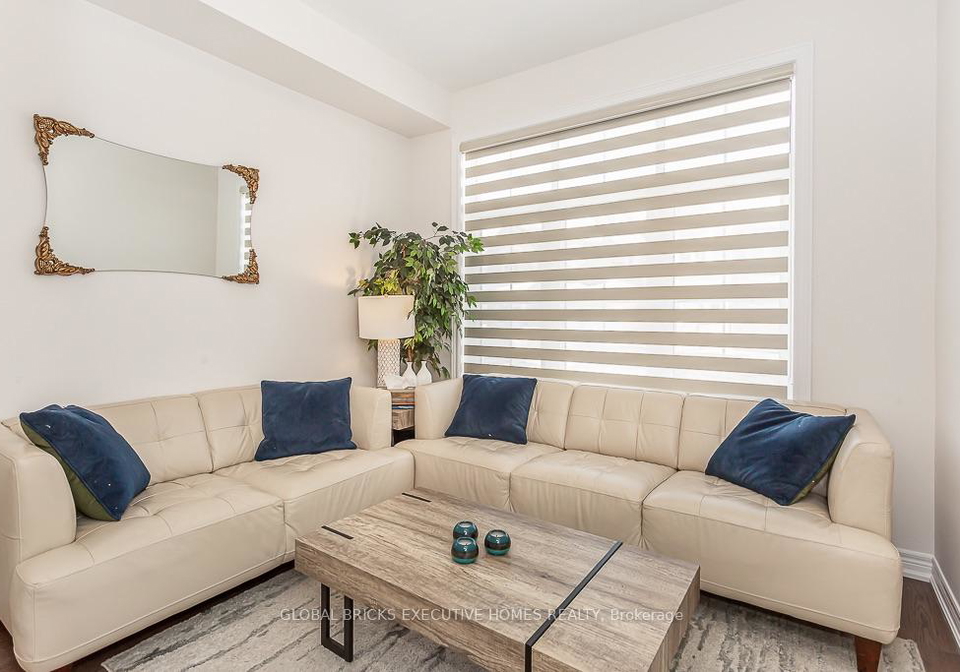 134-petgor-path-oakville-ontario-w13564630