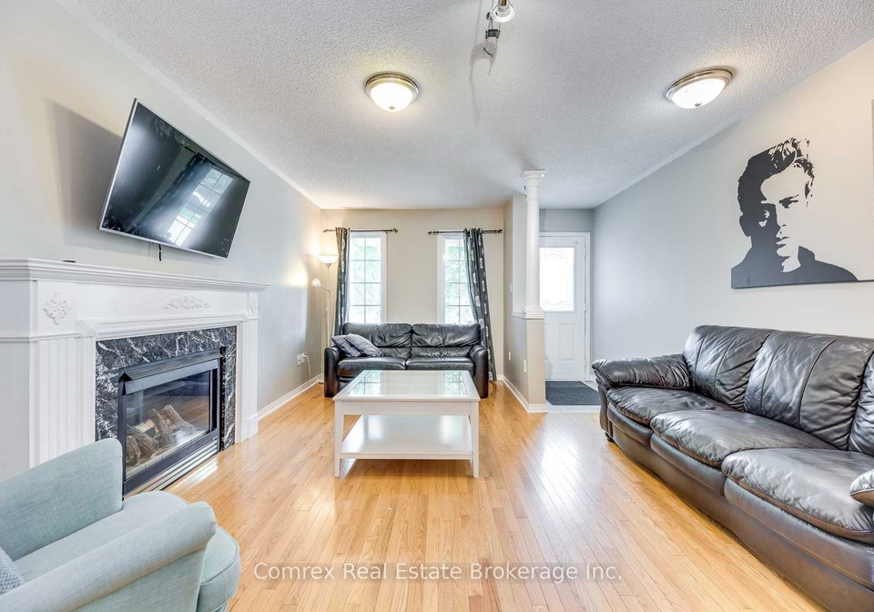 3297-camberwell-drive-mississauga-ontario-w13564880