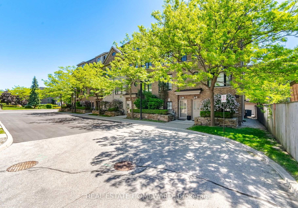 62-cormier-heights-toronto-etobicoke-ontario-w13564930