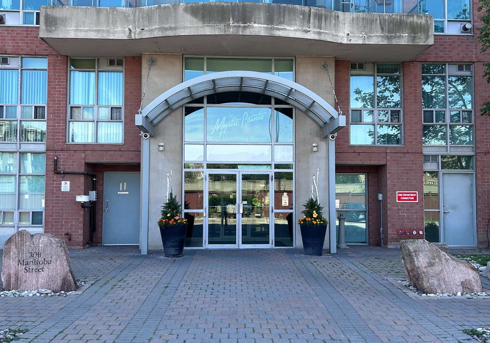 200-manitoba-street-toronto-etobicoke-ontario-w13565254
