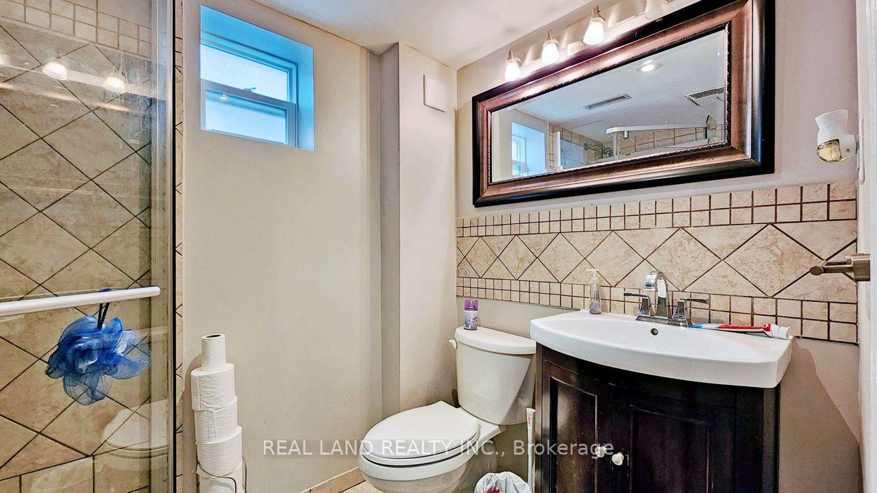 26-glamis-avenue-toronto-toronto-ontario-w13565482
