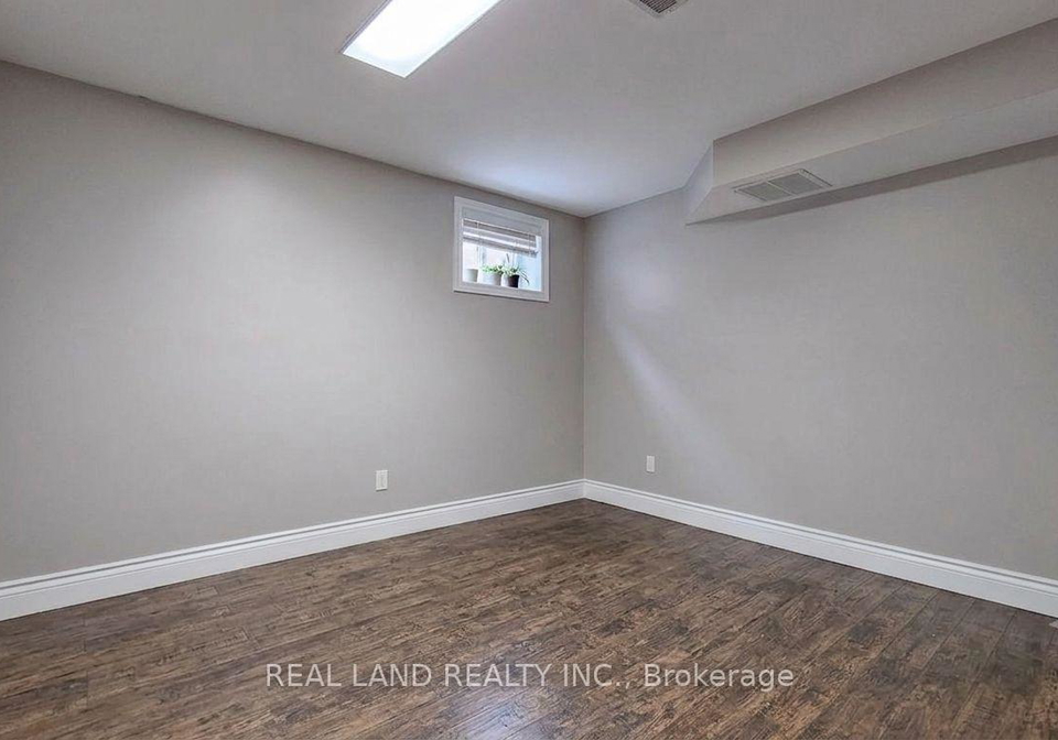 26-glamis-avenue-toronto-toronto-ontario-w13565482