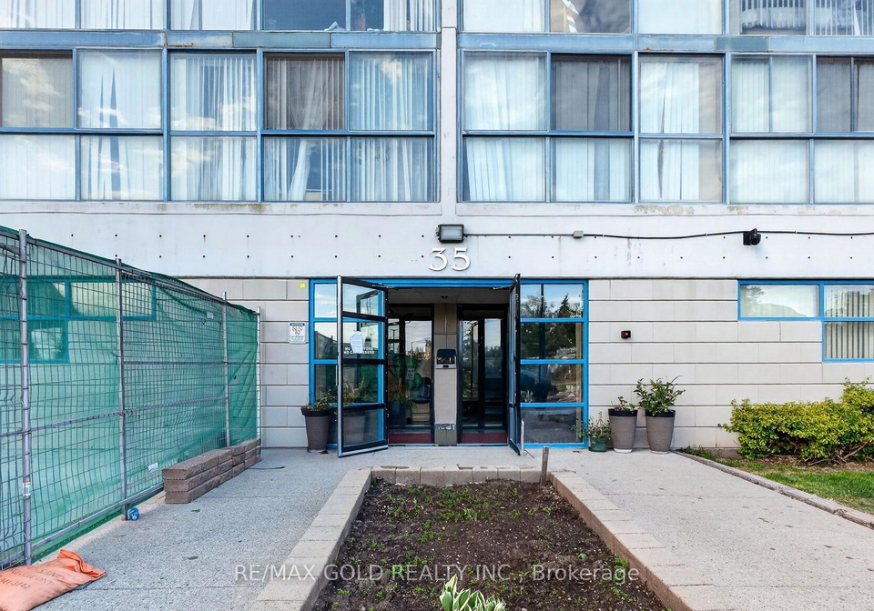 35-trailwood-drive-mississauga-ontario-w13565644