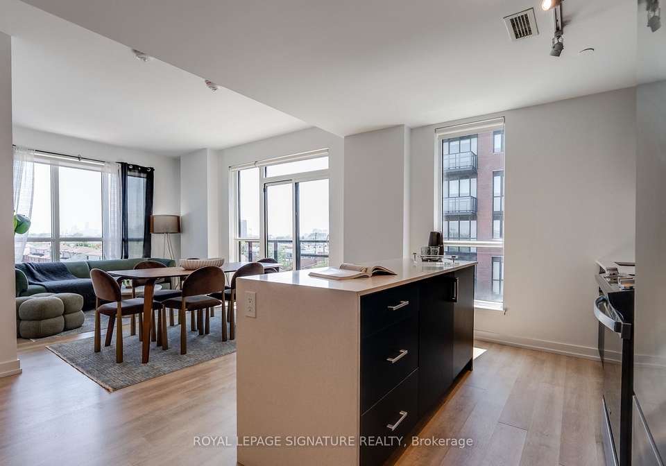 2300-st-clair-avenue-w-toronto-toronto-ontario-w13565652