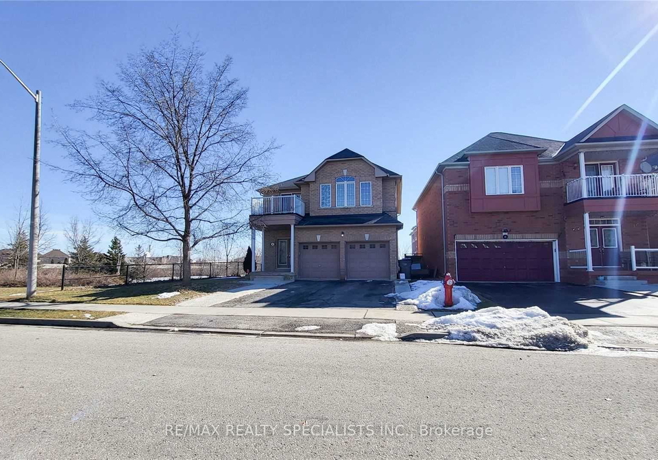 17-iron-block-drive-brampton-ontario-w13565782