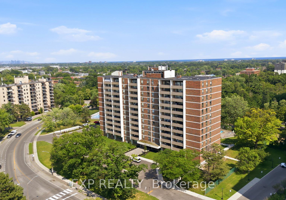 3120-kirwin-avenue-mississauga-ontario-w13565806
