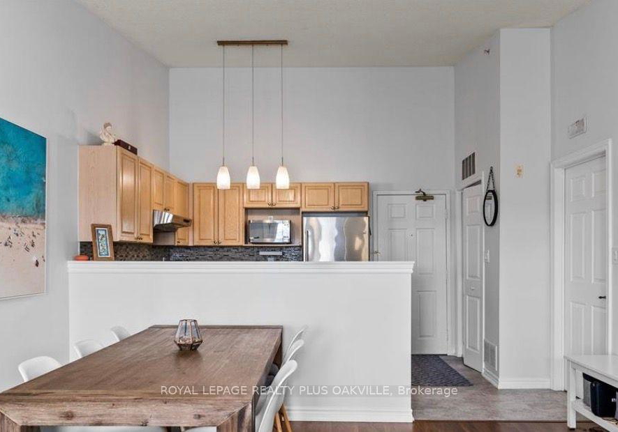 2035-appleby-line-burlington-ontario-w13566282