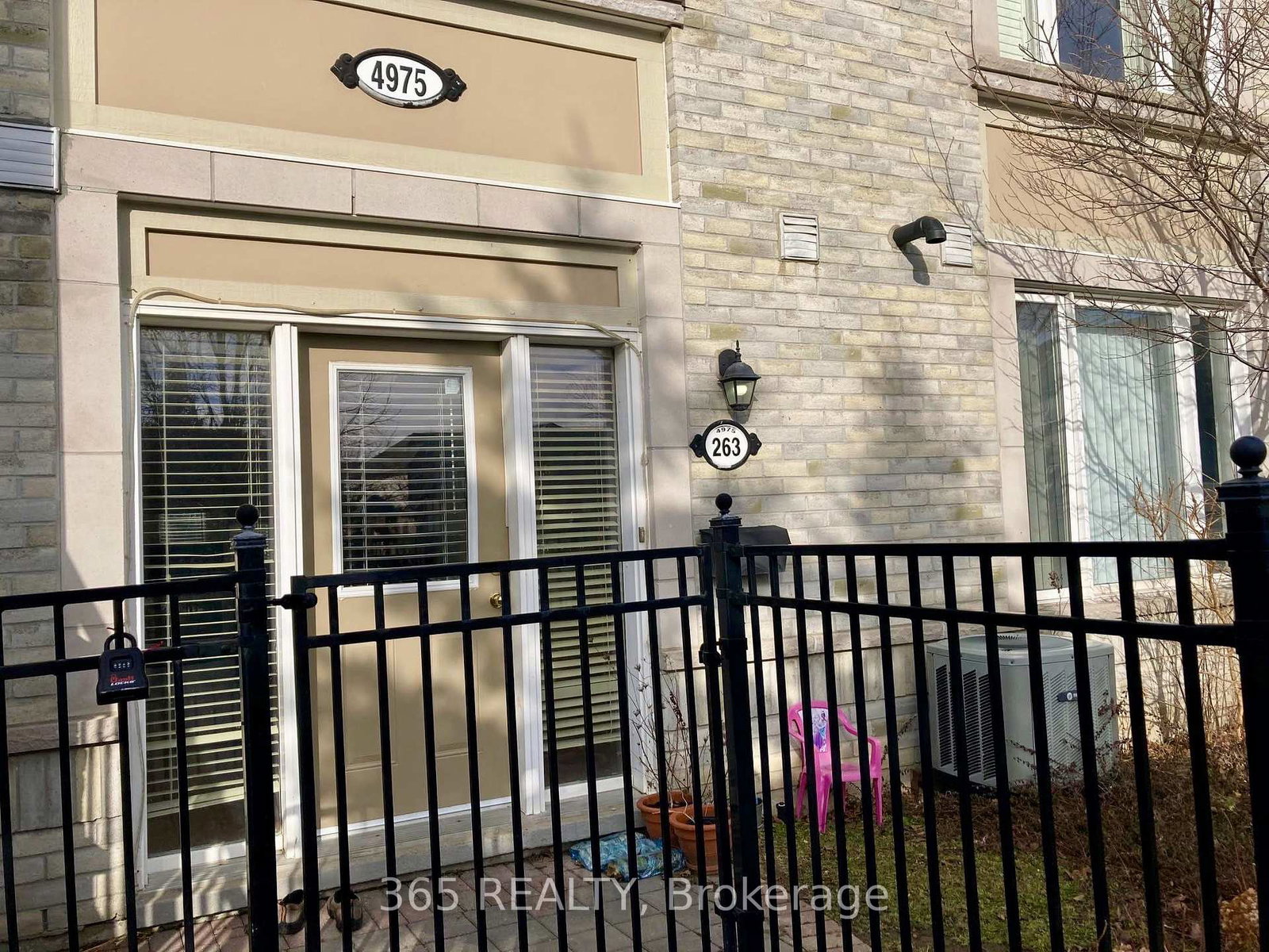 4975-southampton-drive-mississauga-ontario-w13566386