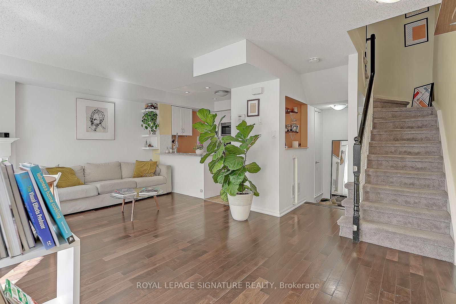 28-laidlaw-boulevard-toronto-toronto-ontario-w13566514