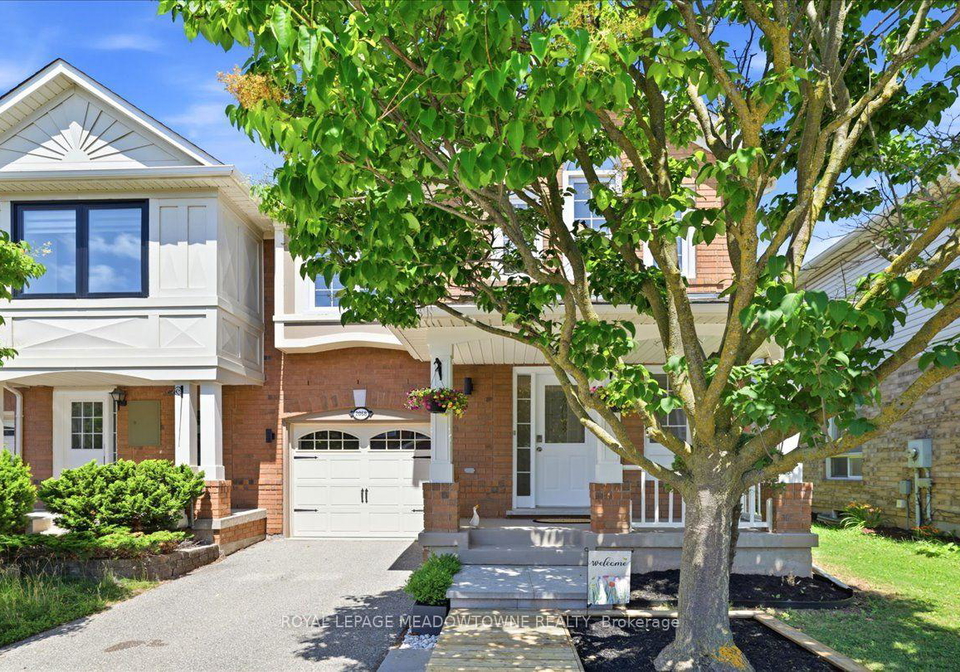 2068-broadleaf-crescent-burlington-ontario-w13566660