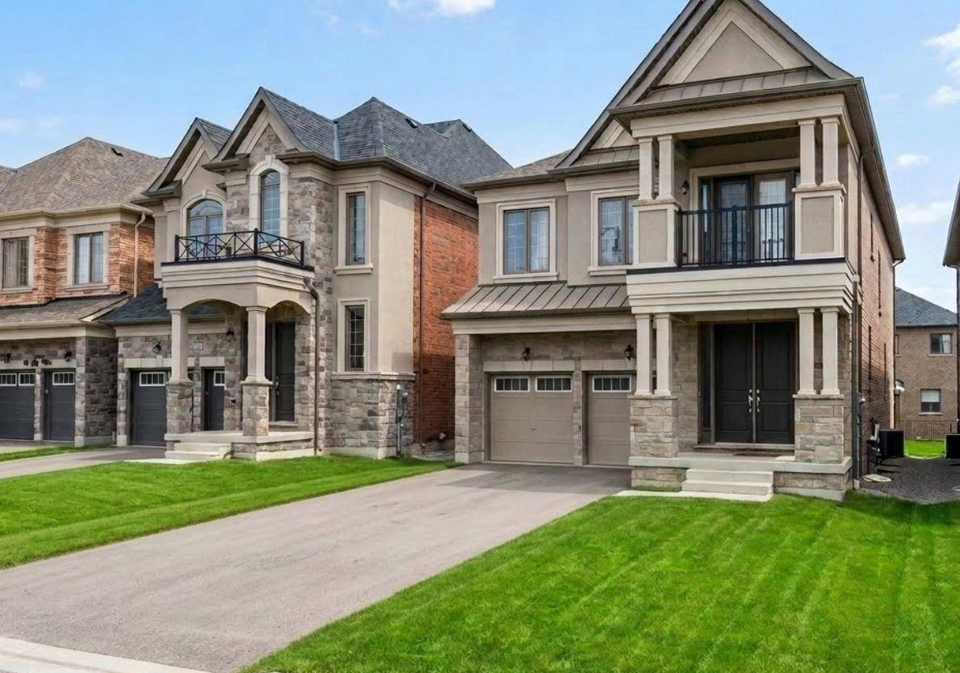 8-lyle-way-brampton-ontario-w13566708