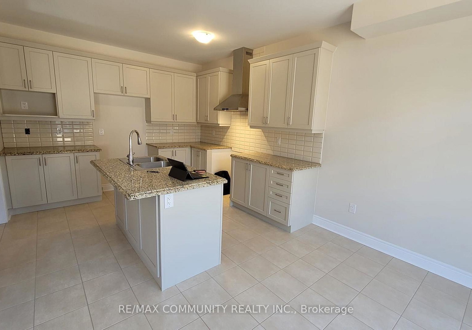 18-walworth-street-halton-hills-ontario-w13566752