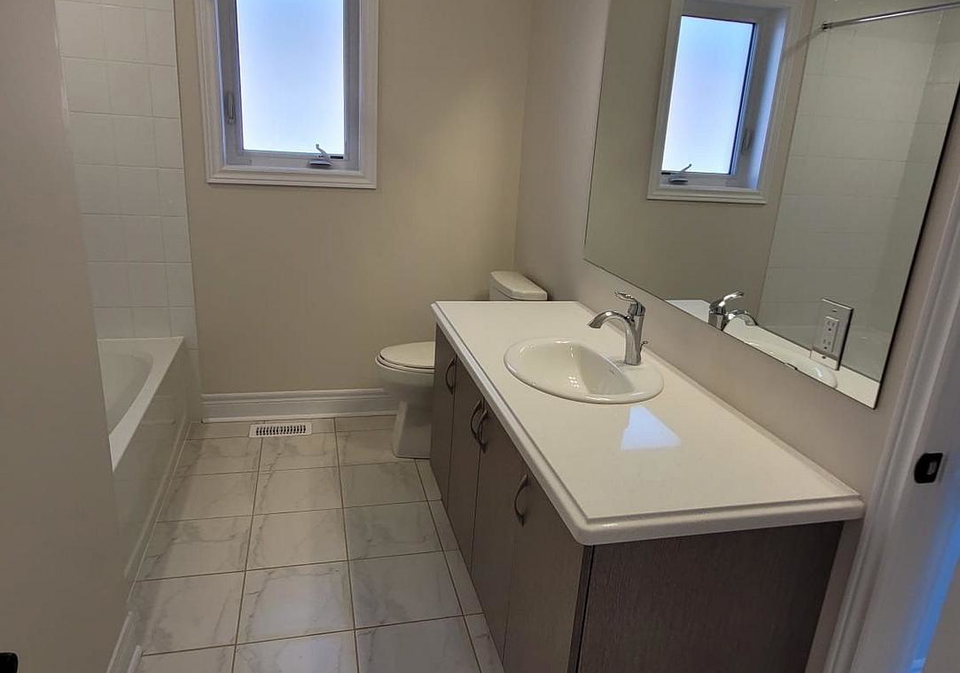 18-walworth-street-halton-hills-ontario-w13566752