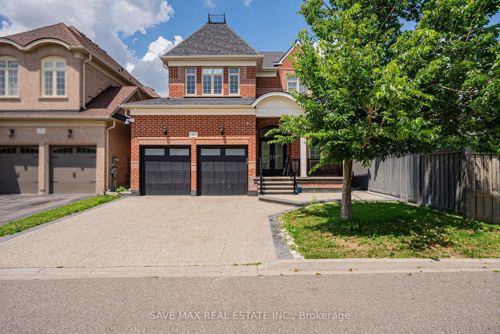 47-legendary-circle-brampton-ontario-w13566832