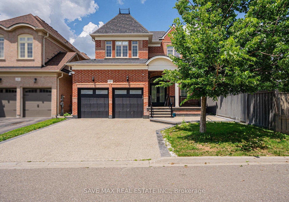 47-legendary-circle-brampton-ontario-w13566832