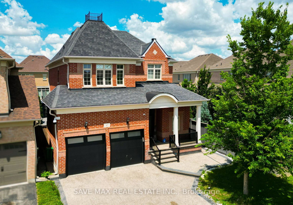 47-legendary-circle-brampton-ontario-w13566832