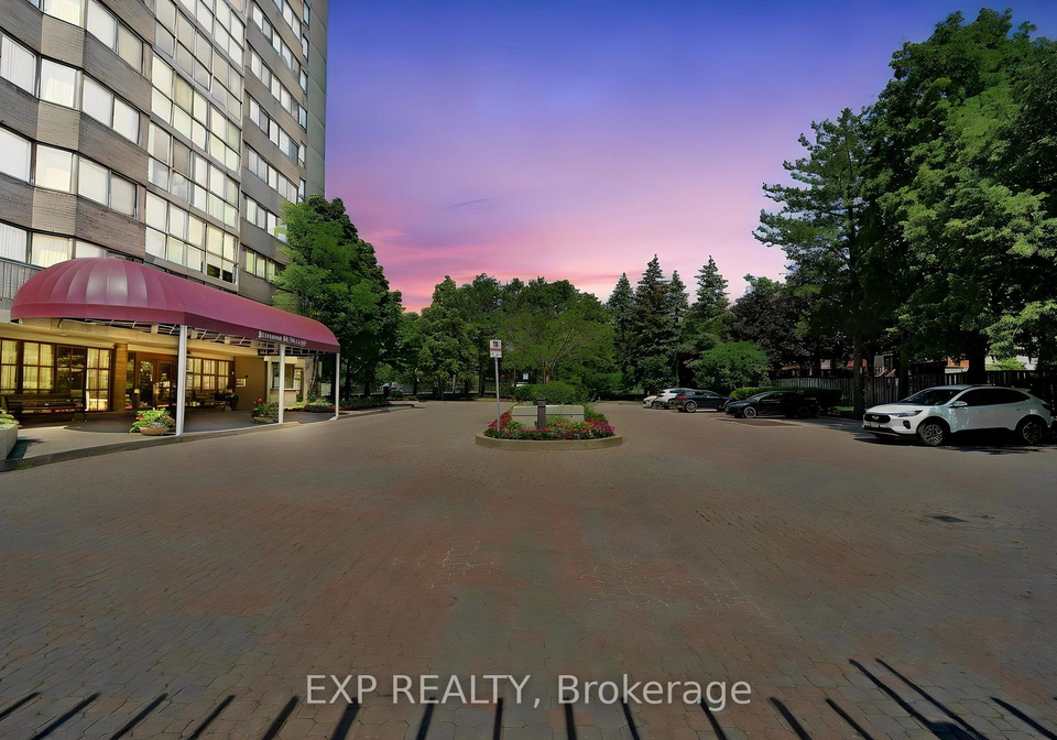 880-dundas-street-w-mississauga-ontario-w13566848