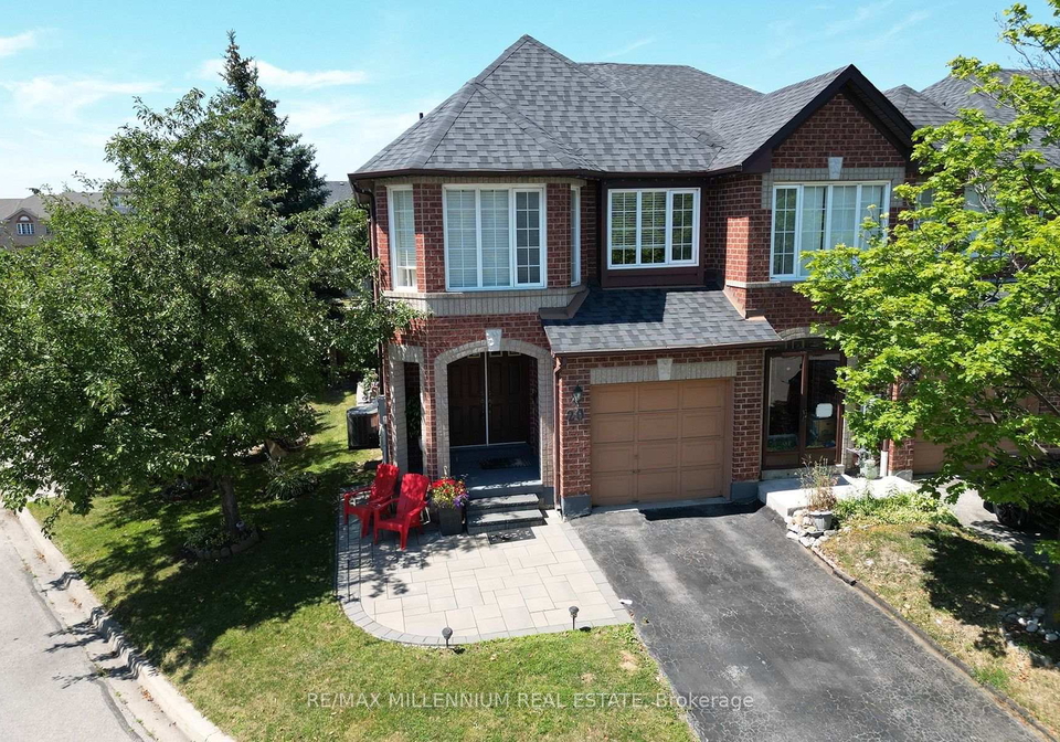 kenwood-drive-brampton-ontario-w13566912