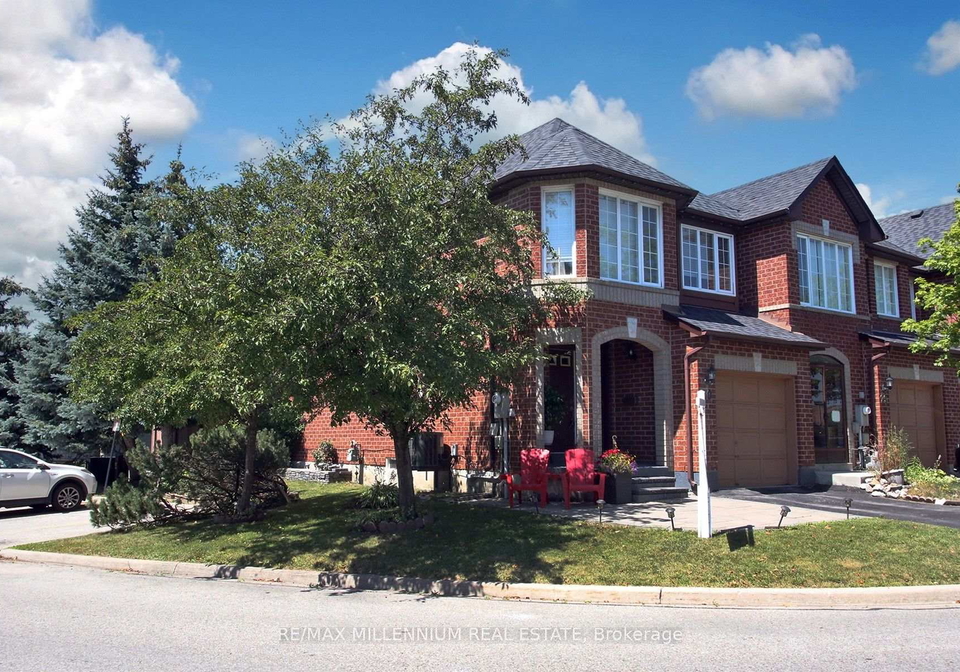 kenwood-drive-brampton-ontario-w13566912