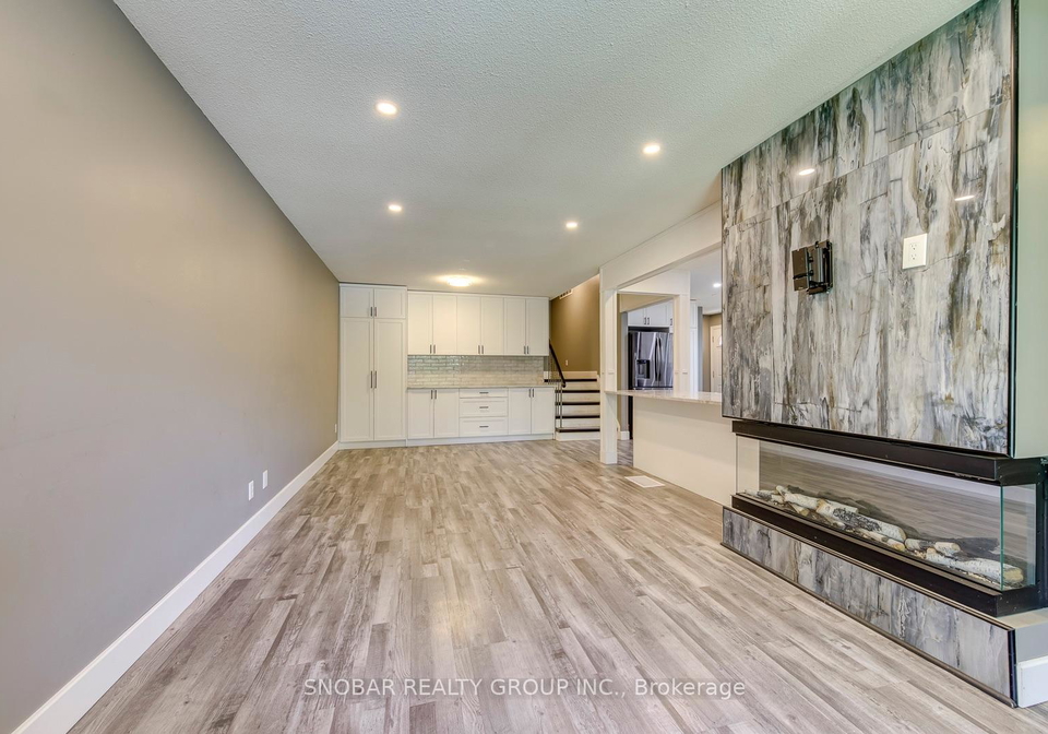 547-conway-court-milton-ontario-w13566936