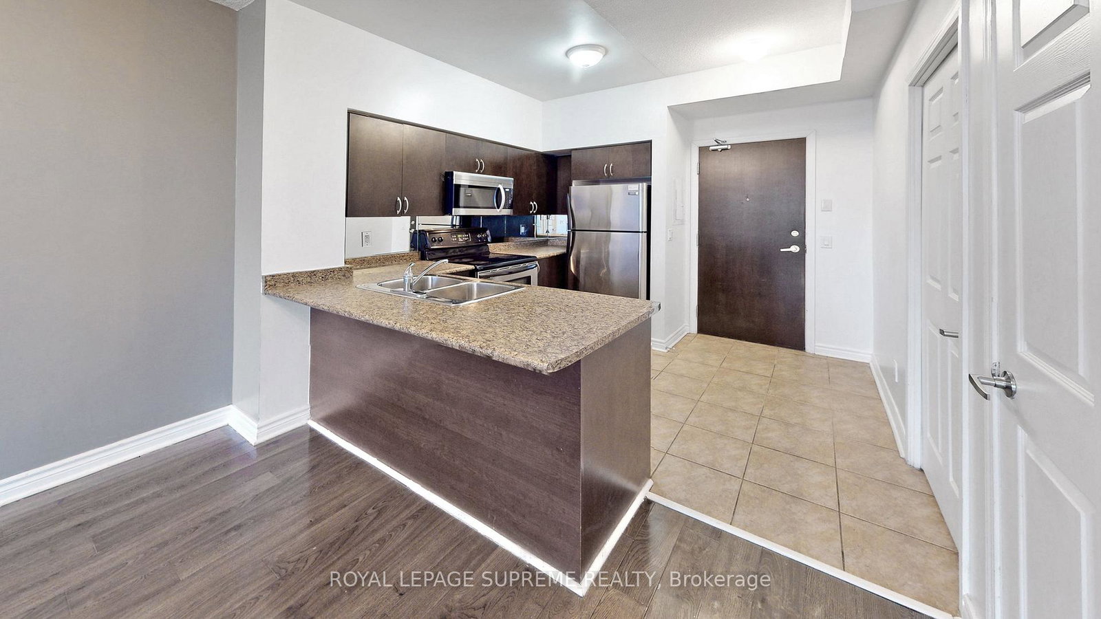 388-prince-of-wales-drive-mississauga-ontario-w13567066