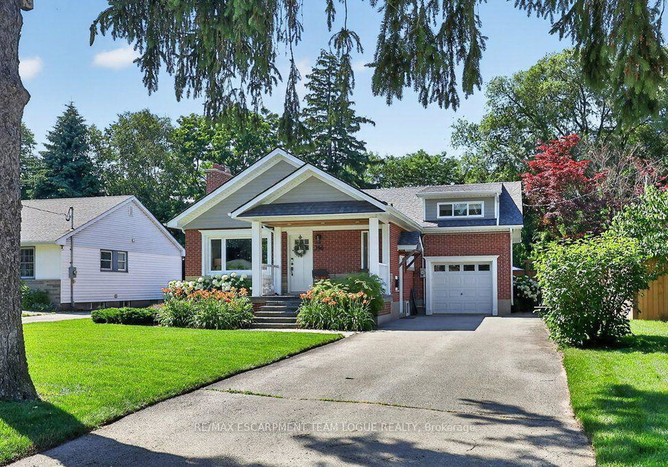 396-pepper-drive-burlington-ontario-w13567166