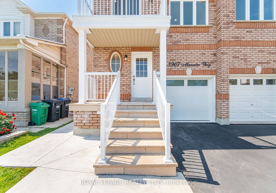 3907-manatee-way-mississauga-ontario-w13567184