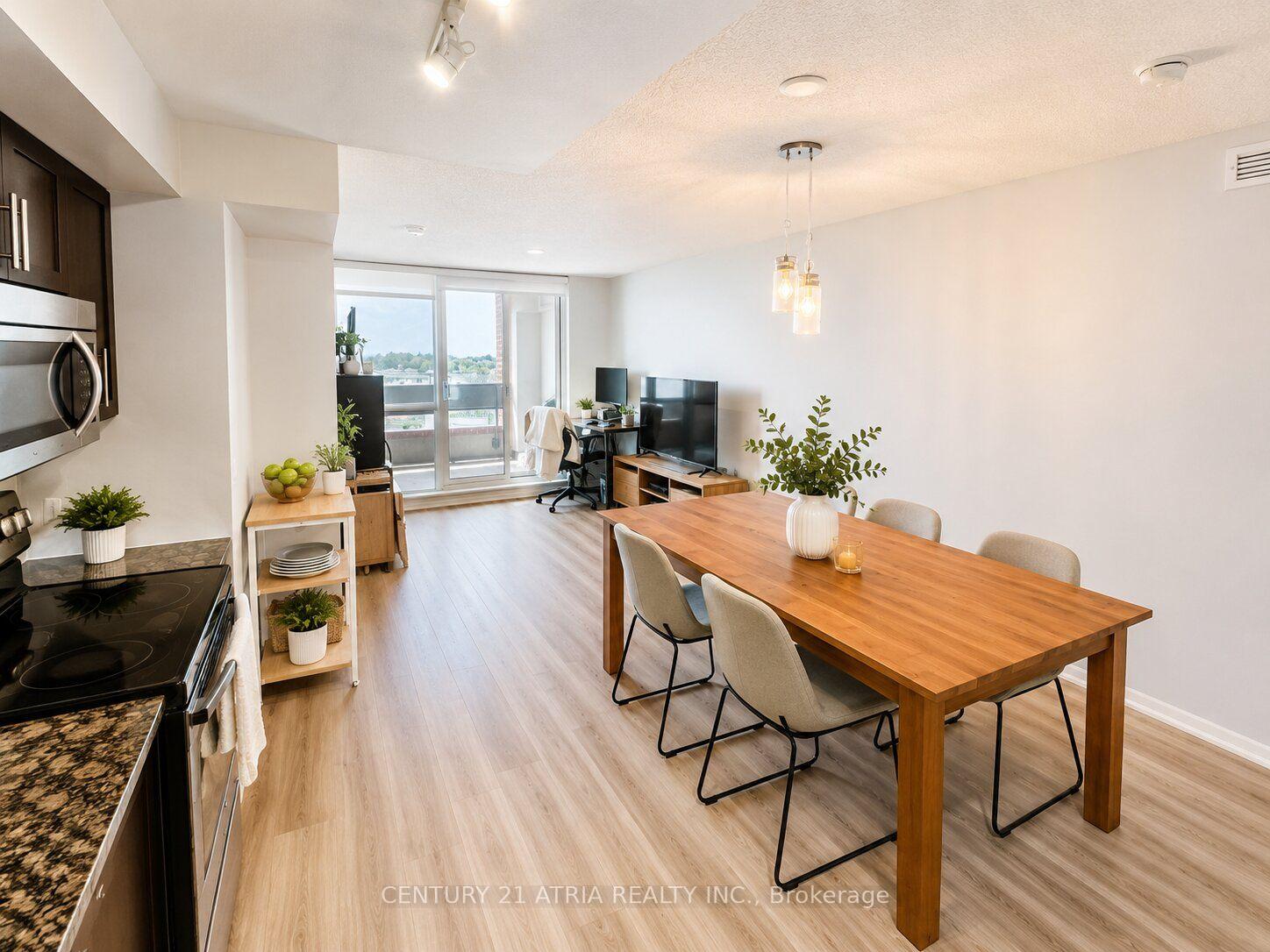 830-lawrence-avenue-w-toronto-north-york-ontario-w13567274
