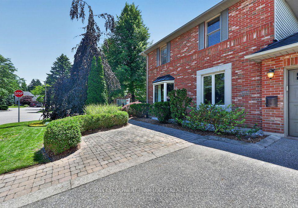 940-tollgate-place-burlington-ontario-w13567452