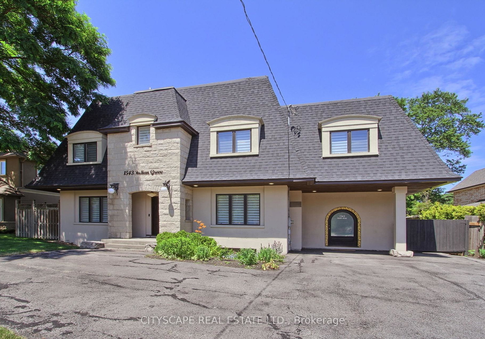 1543-indian-grove-mississauga-ontario-w13567456