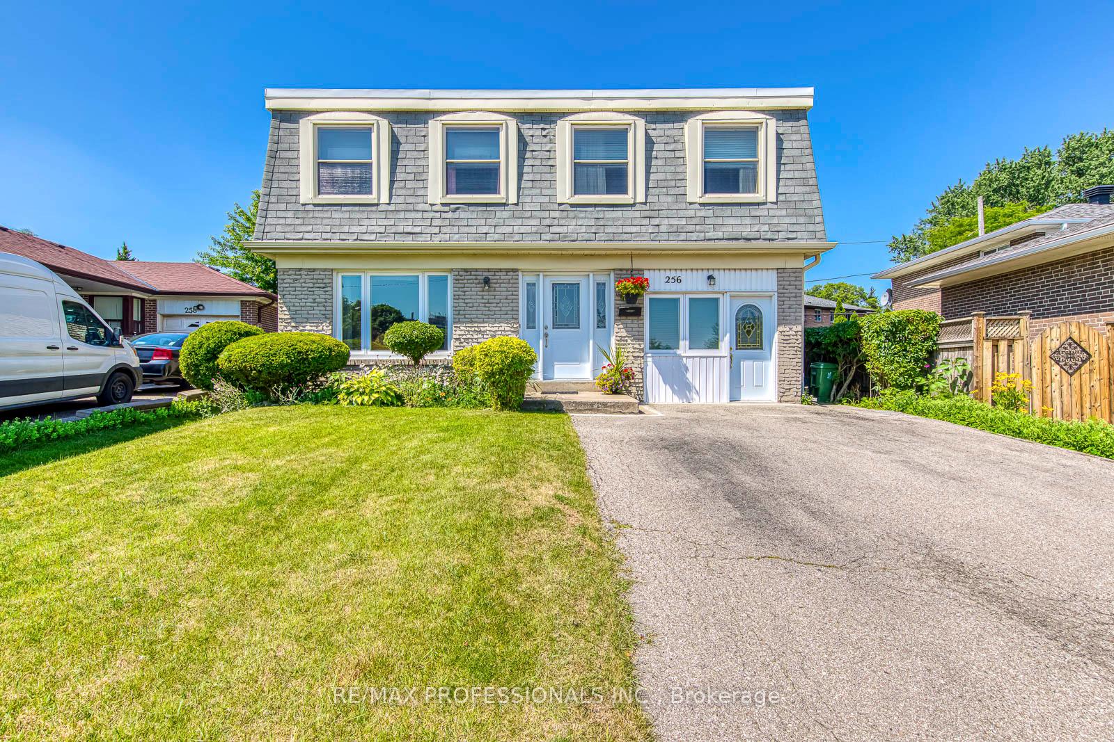 256-wellesworth-drive-toronto-etobicoke-ontario-w13567618