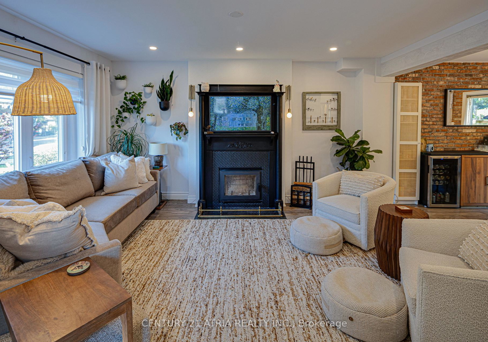 36-miles-road-toronto-etobicoke-ontario-w13567694