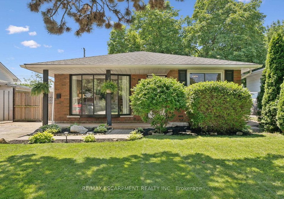 1298-rosemary-crescent-burlington-ontario-w13567710