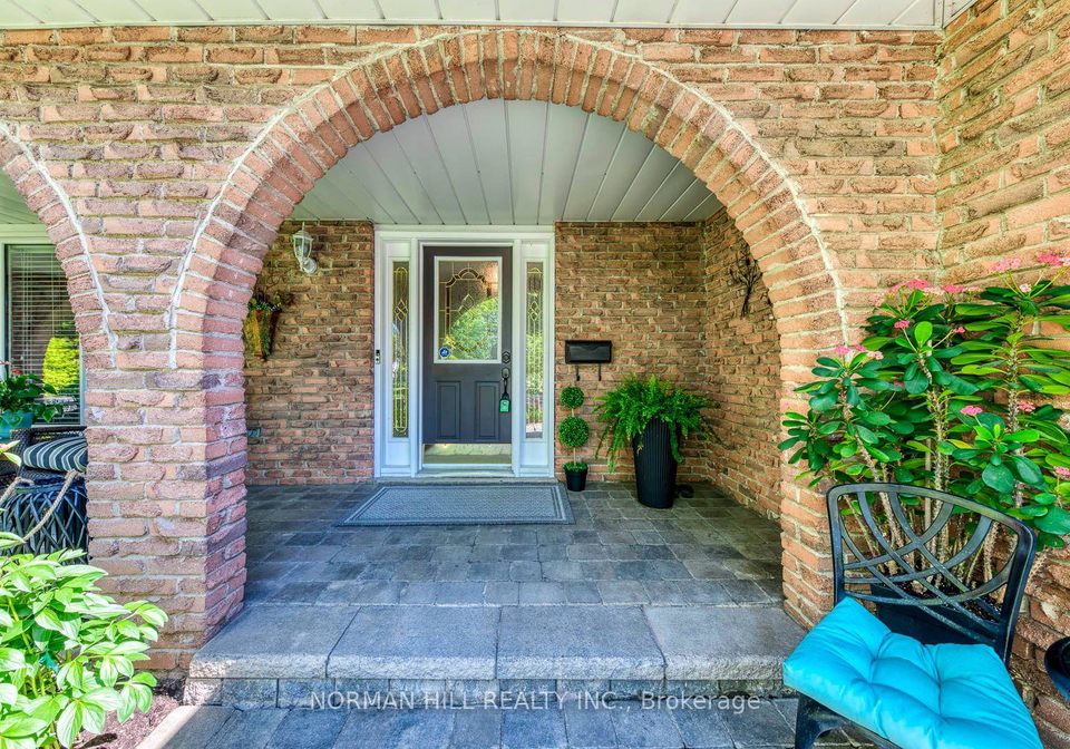 2491-woburn-crescent-oakville-ontario-w13567752