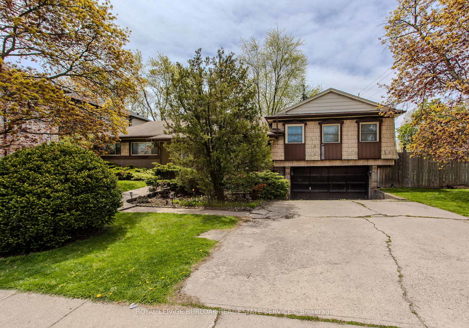 482-sherin-drive-oakville-ontario-w13568052